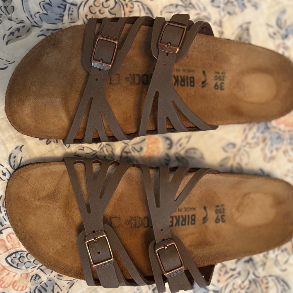 Birkenstock Women's Tan Sandals